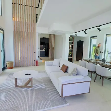 Vila Marcy